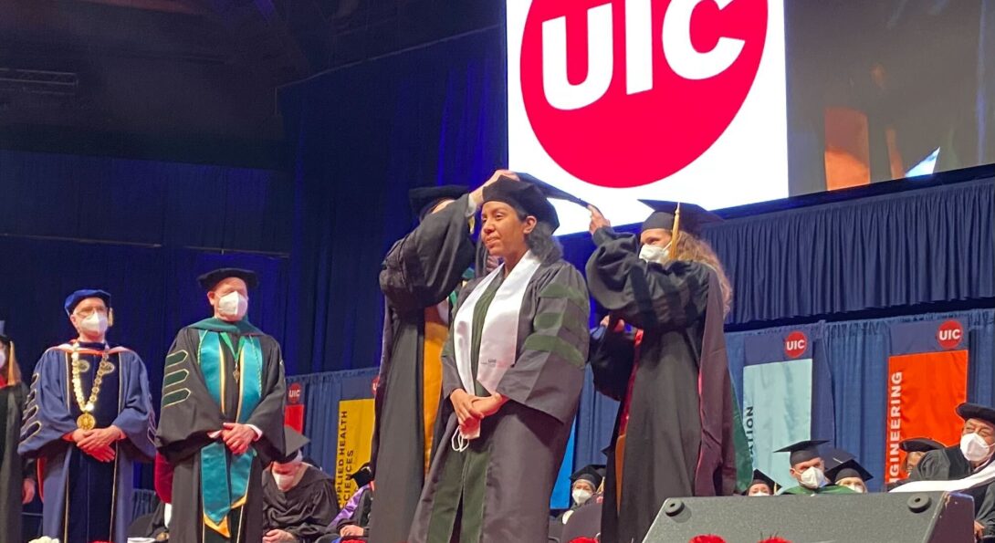 UI COM Celebrates Graduating Students